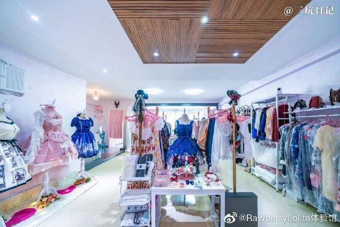 郑州RawberryLolita体验馆 Lolita洋装实体店实拍图片照片2